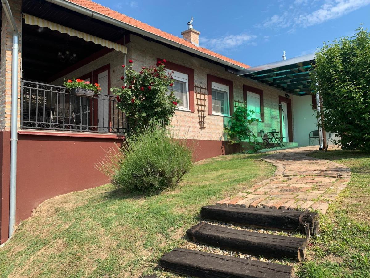 Vila Sunce Morović Extérieur photo