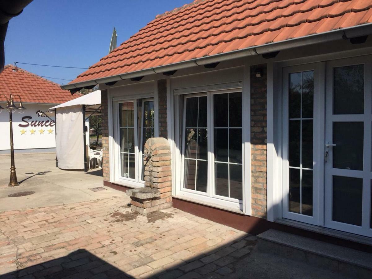 Vila Sunce Morović Extérieur photo